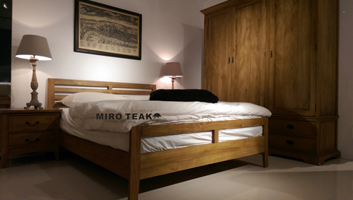 MIRO TEAK   ROCHE BED  羅契床台 - 2