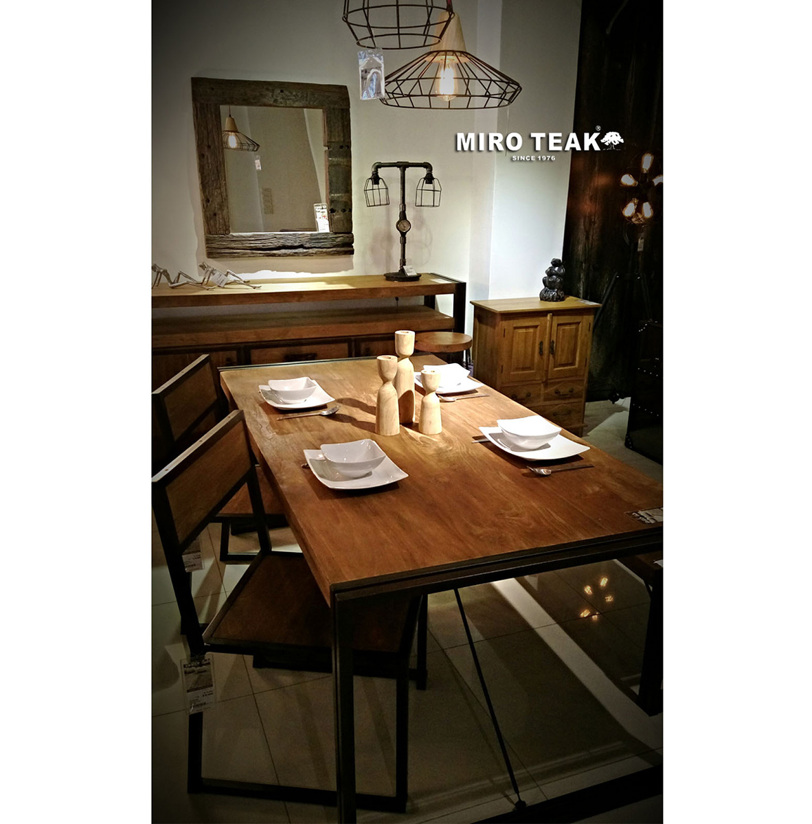 MIRO TEAK   FUSION DINING TABLE  融合餐桌 - 2