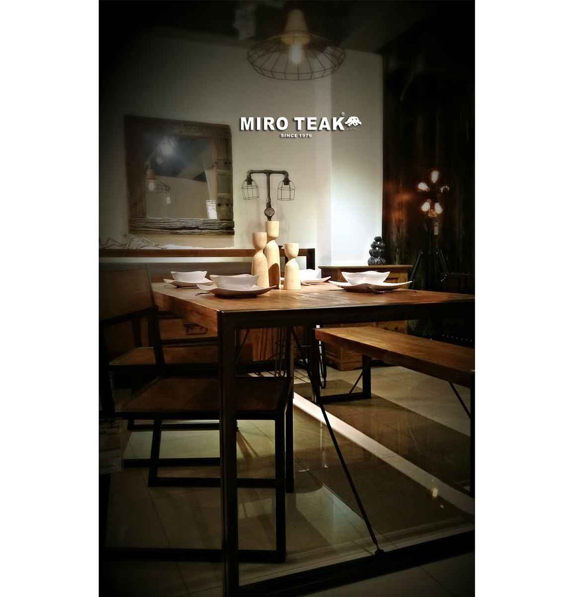 MIRO TEAK   FUSION DINING TABLE  融合餐桌 - 3