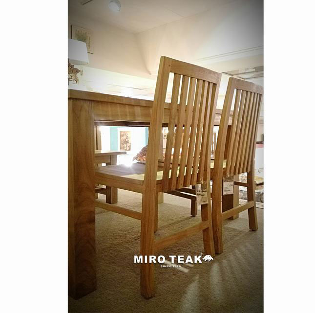 MIRO TEAK  STRIPES DINING CHAIR  條背餐椅