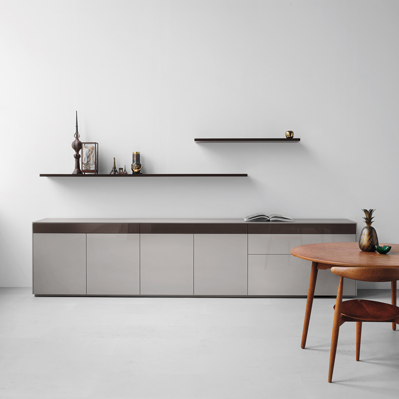 piure-Line Sideboard
