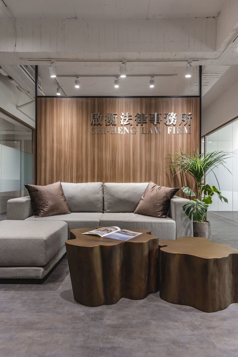工業風│王牌律師事務所 LOFT風格辦公室大公開