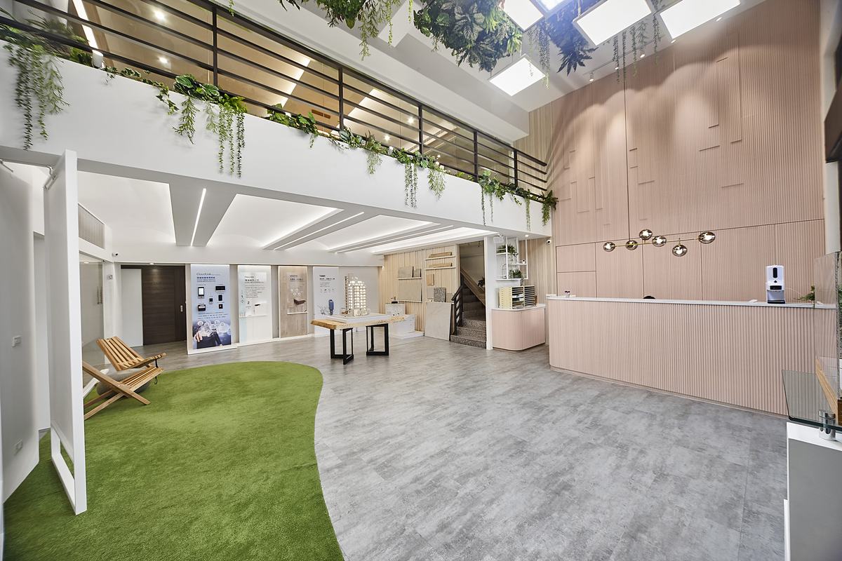 白色簡約 綠意盎然|日灃建設/接待館|現代工業混搭風|90坪