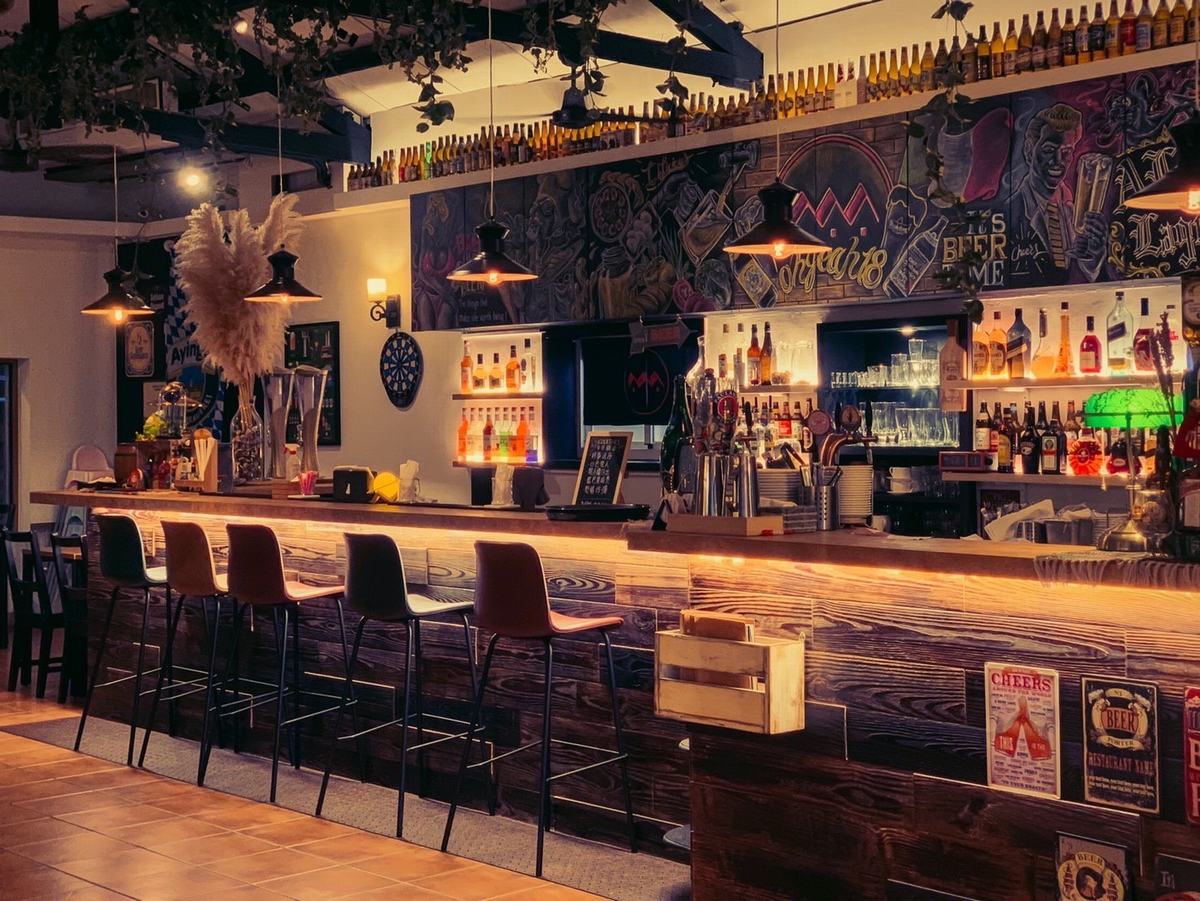 沃野 18 餐酒館｜混搭風｜40坪