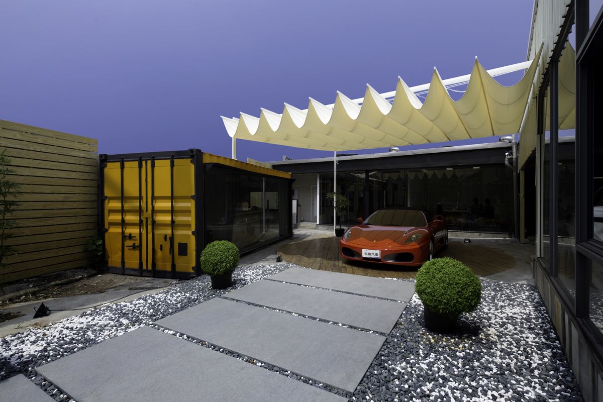 民族汽車展場｜混搭風｜100坪