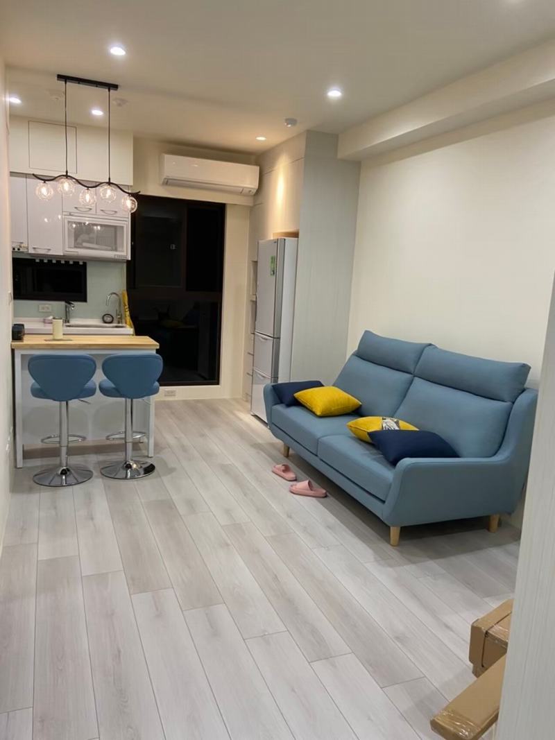 Wooden Floor宅｜現代風｜20坪