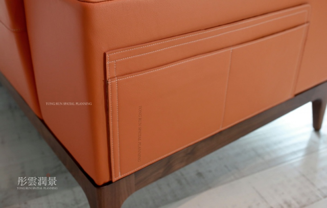 H. Sofa - 3
