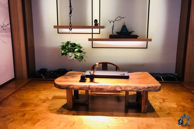 香樟木原木桌板 - 2